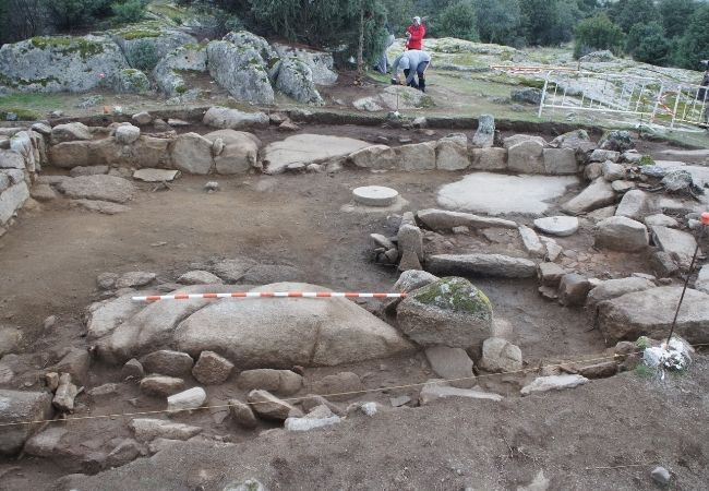 Primera campaña de excavación en el yacimiento arqueológico de la Cabilda